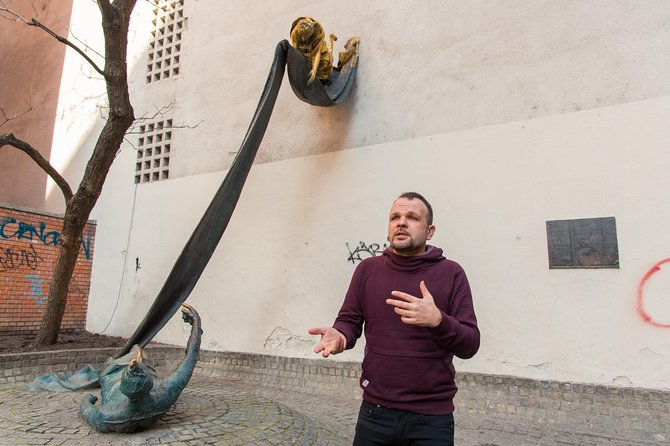 Jewish Heritage in Hungary with a Historian - Raoul Wallenberg’s statue and the difficult years