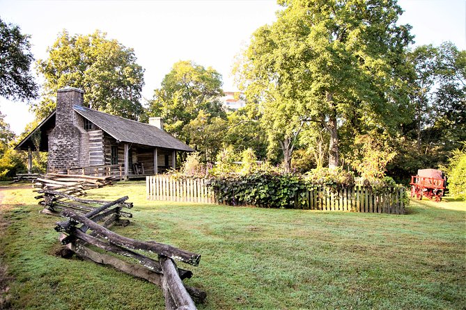 Journey to Jubilee Guided Tour at Belle Meade with Wine Tasting - What the discussion-based format feels like