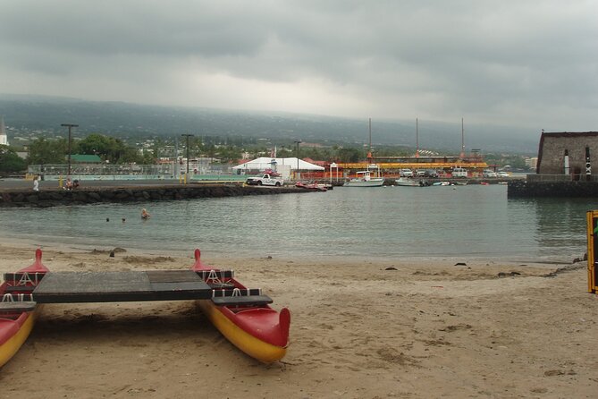 Kailua-Kona Haunted History Walking Ghost Tour - Kamakahonu and the last home of Kamehameha