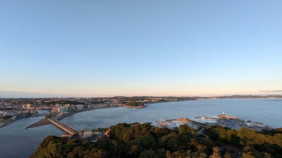 Kamakura: A Journey Through Medieval Japan - Enoshima gives the full-day tour a different mood