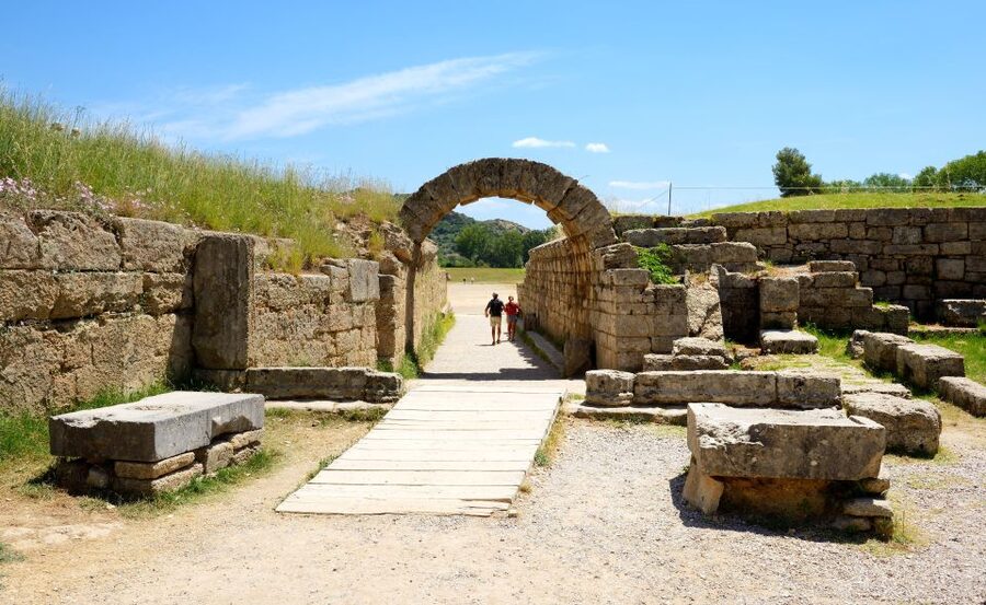 Katakolo Port: Transfer to Ancient Olympia and VR Audio Tour - Key points to know before you book