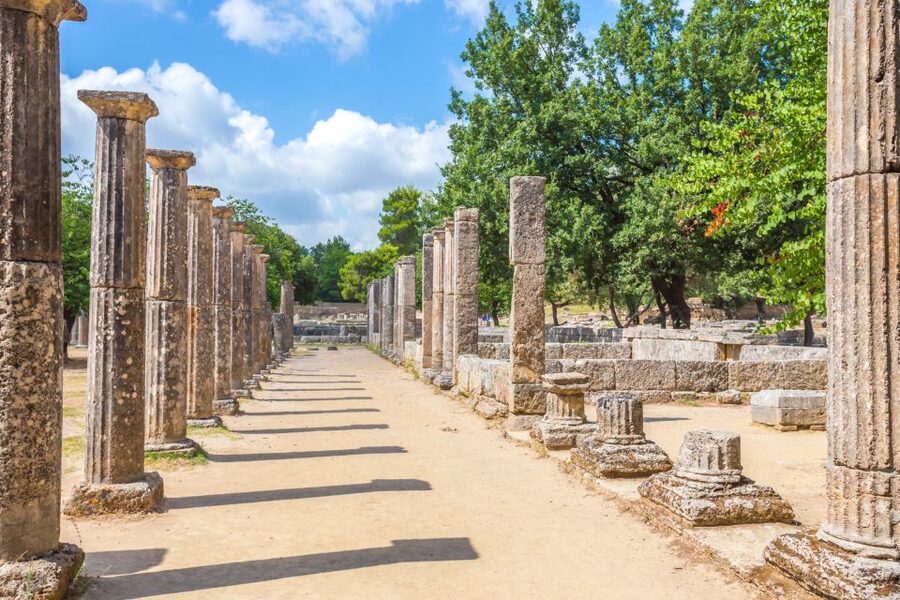 Katakolo Port: Transfer to Ancient Olympia and VR Audio Tour - How useful is the VR audio tour?