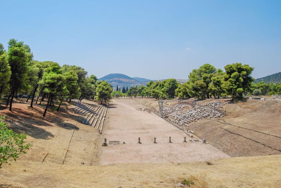 Katakolo Port: Transfer to Ancient Olympia and VR Audio Tour - Three hours among Olympia’s ancient stones