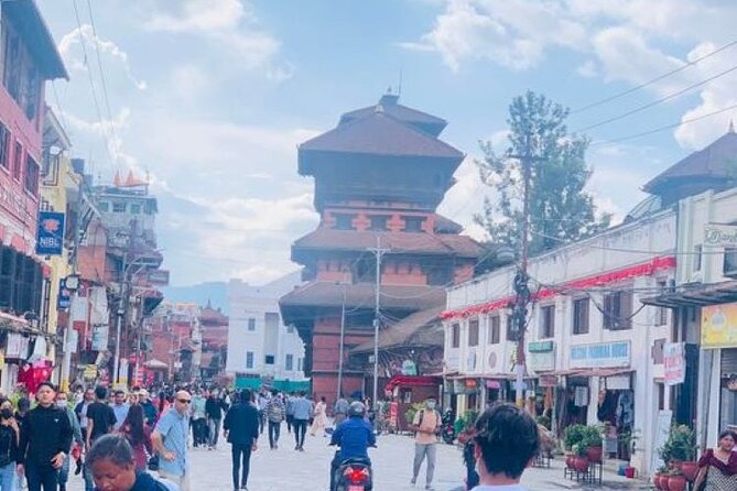 Kathmandu Private Sightseeing Tour | UNESCO World Heritage Sites - Bhaktapur Durbar Square and the former royal city
