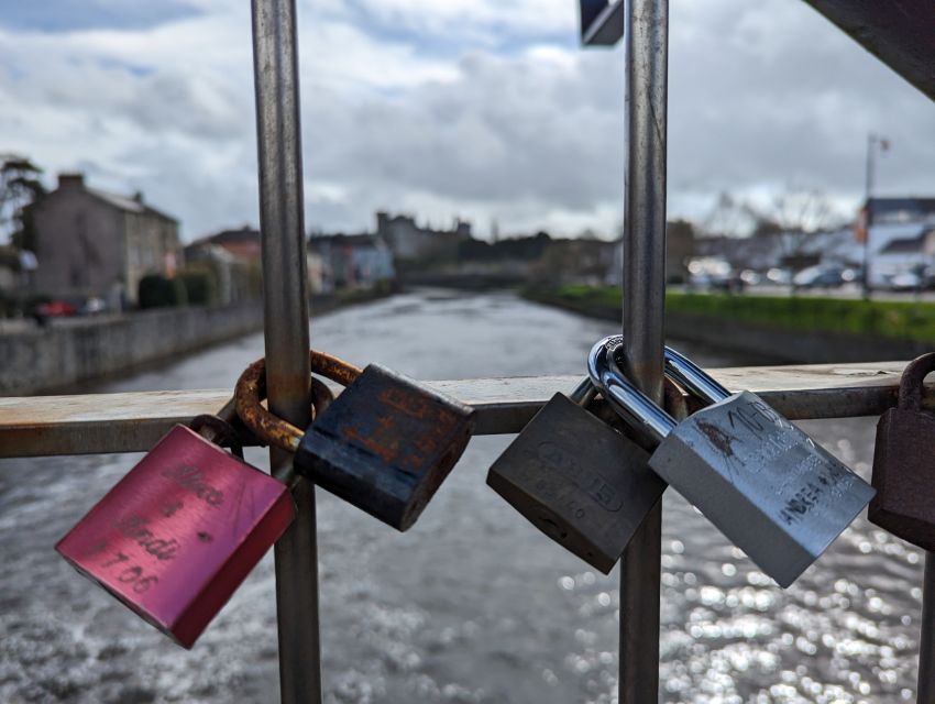 Kilkenny: Historical Highlights Walking Tour - St. Canice’s Cathedral and the City’s Beginnings