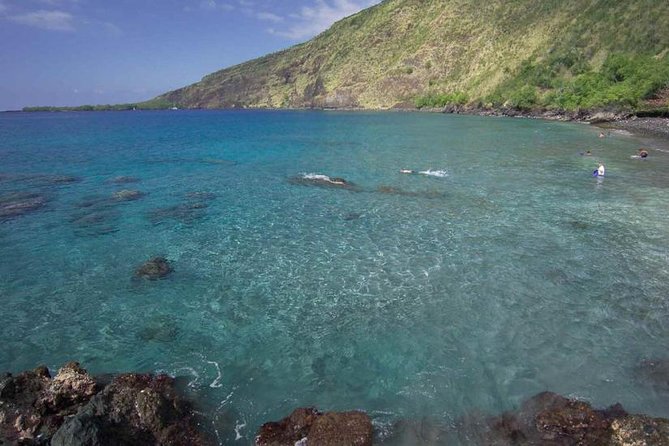 Kona Tour: Bee Farm, Kona Coffee, and National Historical Parks - Kona coffee, lunch, and the cooler uplands