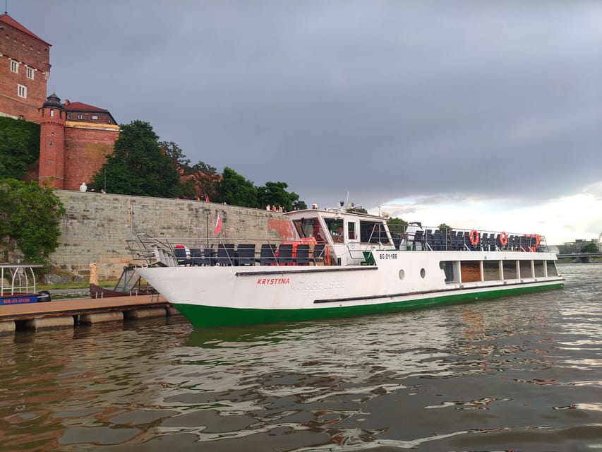 Krakow: Vistula River Cruise with Historical Views - Old Town views without the street crowds