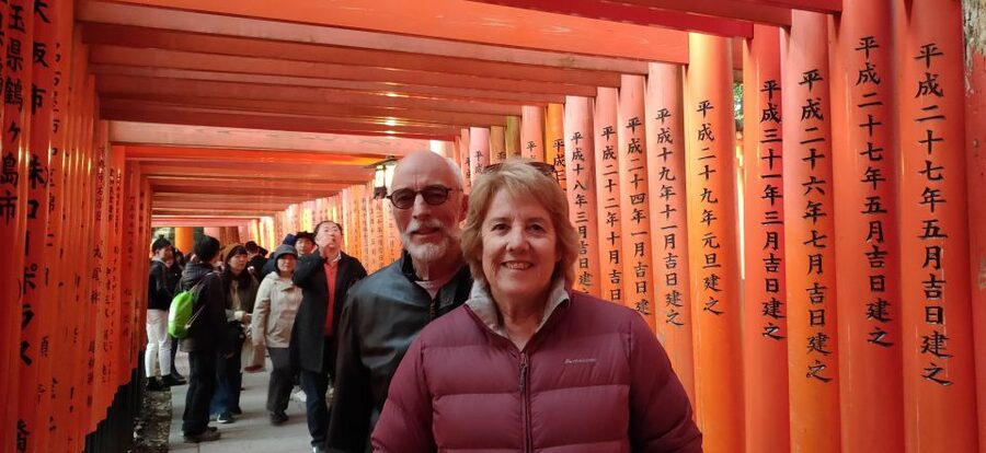 Kyoto: Historic Higashiyama Walking Tour - Sannenzaka, snacks, and the uphill walk
