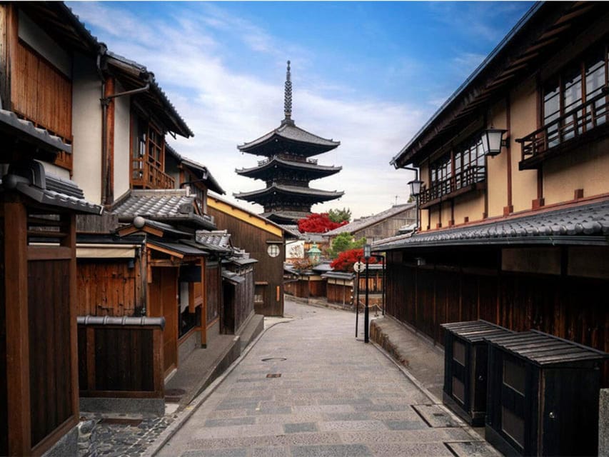 Kyoto/Osaka: Kyoto and Nara Sites & History Day Trip - Kinkaku-ji and Nishiki Market
