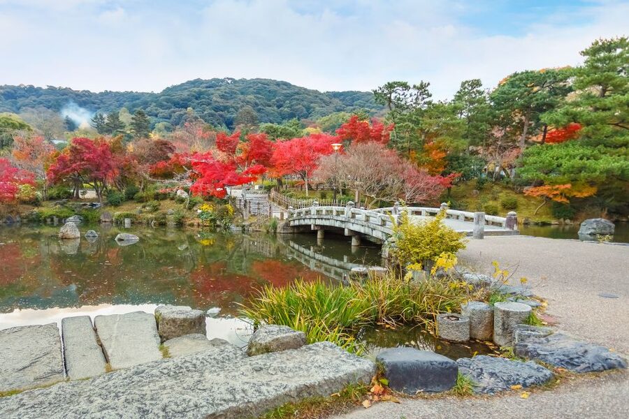 Kyoto: Private 2.5 Hour Historical Walking Tour - Yasaka Shrine and the basics of worship