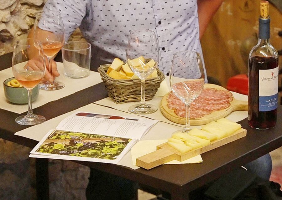 Lazise: Historical Center Wine Tasting Tour - Should You Book the ZF4 Cellar Tasting?