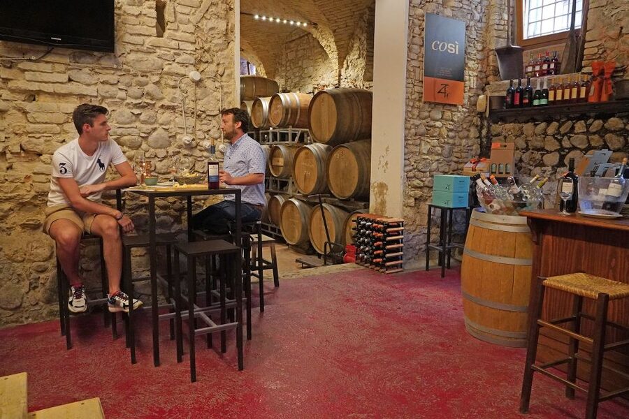 Lazise: Historical Center Wine Tasting Tour - Price, Timing, and Practical Value