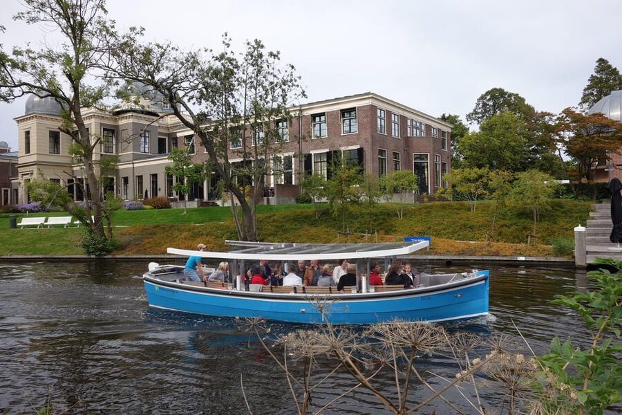 Leiden: Cruise through the Historic City Center with Guide - Why a Leiden canal ride makes sense