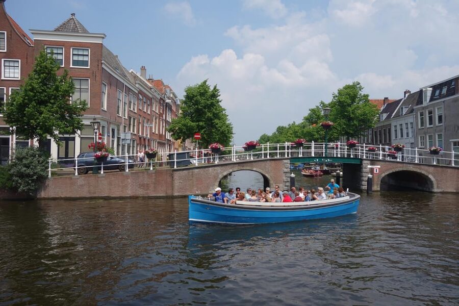 Leiden: Cruise through the Historic City Center with Guide - The $15 price and what you receive