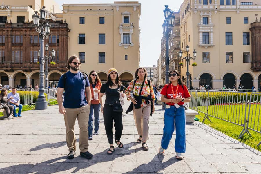 Lima: Historic Center Street Food, Market, and Eateries Tour - Plaza Mayor, the Cathedral, and colonial Lima