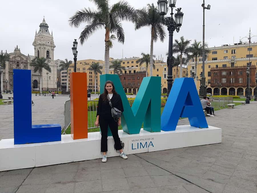 Lima: Historic Downtown, Miraflores & Catacombs Private Tour - Love Park begins the Pacific-side visit