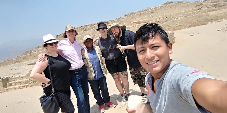 Lima: Pachacamac Inca Archaeological Complex Tour - Walking the sacred complex