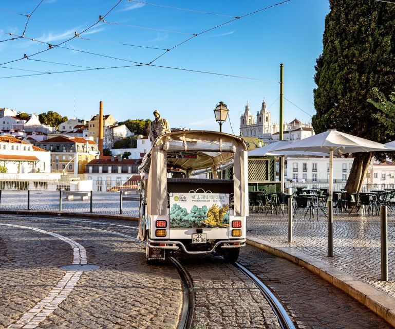 Lisbon: Guided Tuk-Tuk Tour Along the Historic Tram Line 28 - Senhora do Monte and Lisbon from above