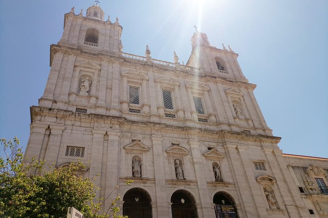 Lisbon Highlights - Private Tour with Van and Local Guide - Chiado, São Roque, and a useful contrast of Lisbon styles