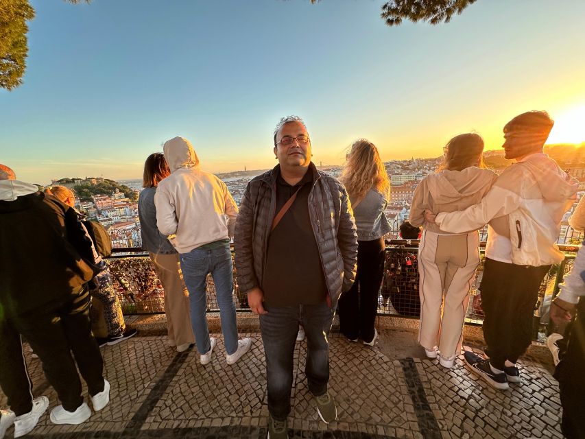 Lisbon: Historic City Tour by Tuk-Tuk - Mercado da Ribeira and Pink Street