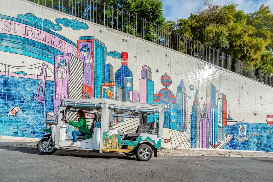 Lisbon on a Tuk Tuk Tour: History & Viewpoints - Choosing one, two, three, or four hours