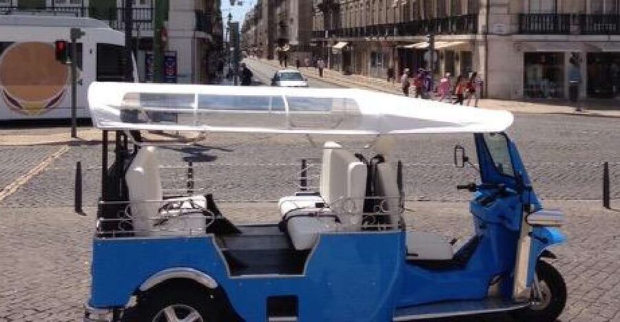 Lisbon: Private Guided Tour of Historical Center by Tuk Tuk - Príncipe Real, São Bento, and the route south