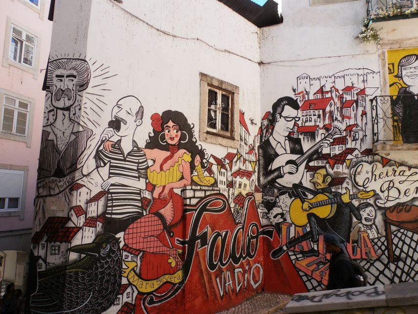 Lisbon: Street Art and Historical Walking Tour - Graça and Mouraria: art in working neighborhoods