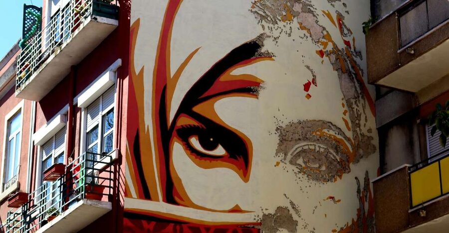 Lisbon: Street Art and Historical Walking Tour - Reading Lisbon’s street art beyond the surface