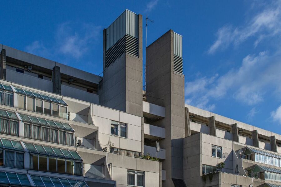 London: Brutalist Architecture & History Walking Tour - What the pace and route are like