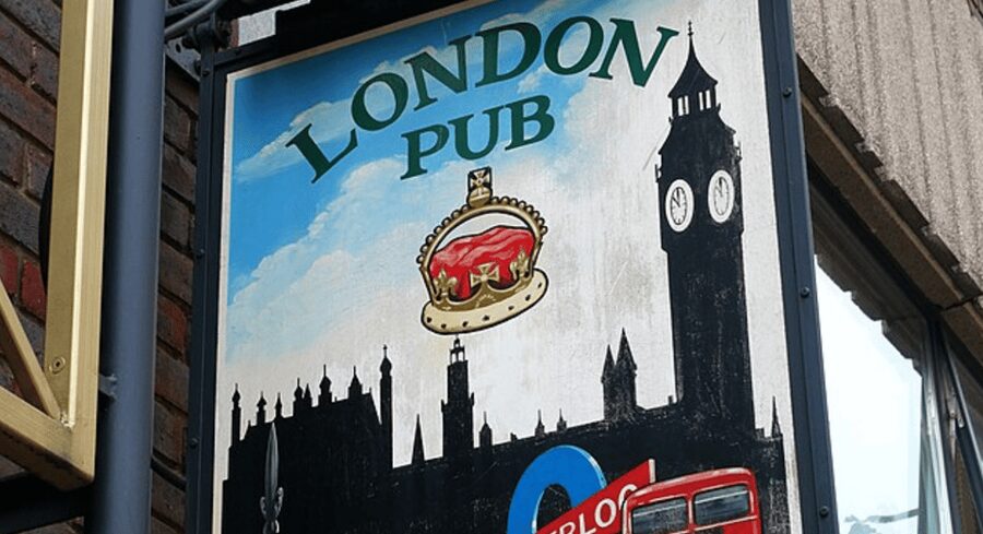London: Historic London Pub Walking Tour - Four old pubs, one useful introduction to London