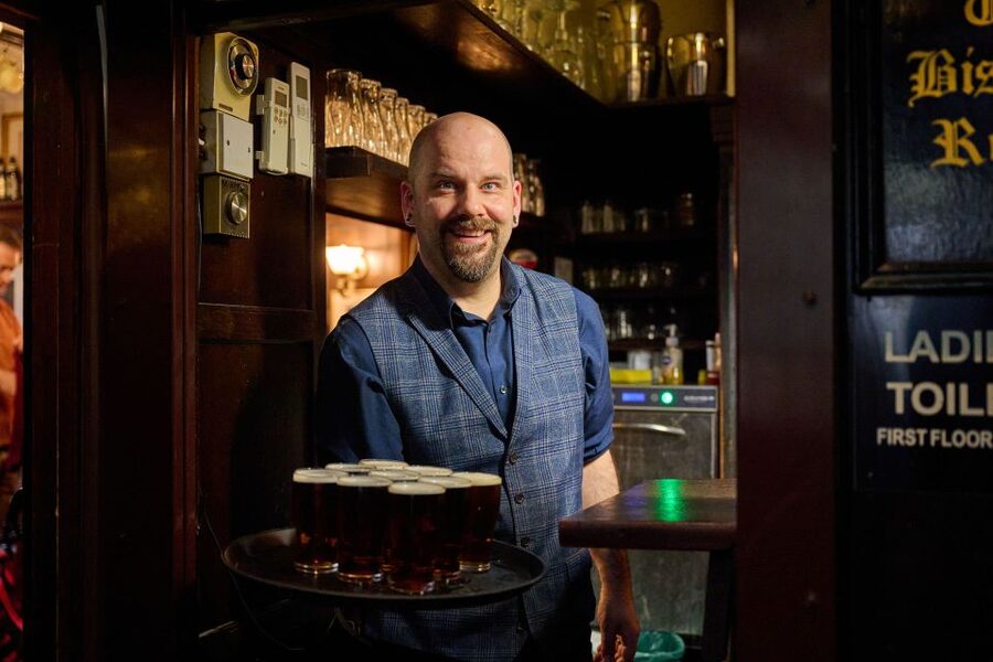 London: Historic Pubs, British Ales & Classic Dishes - Who will get the most from this tour