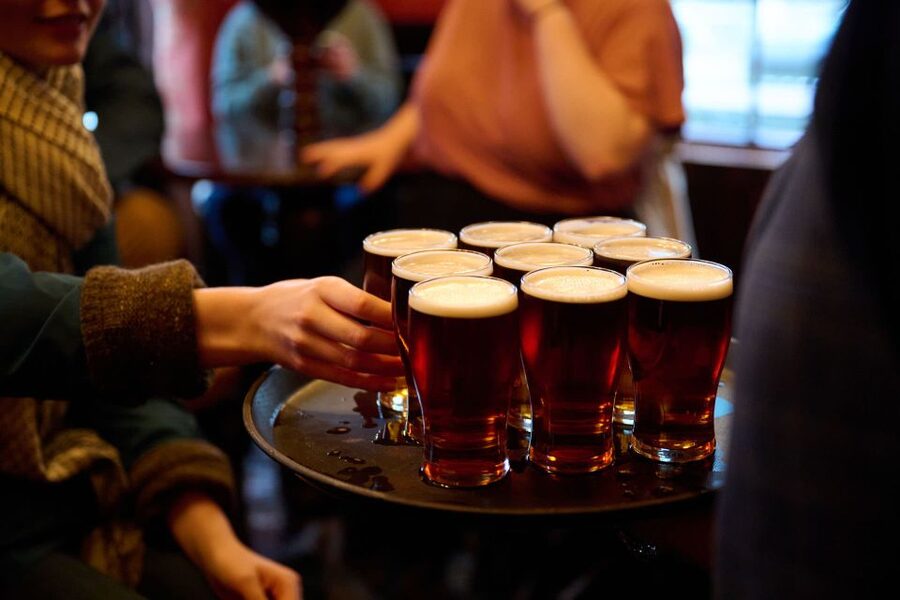 London: Historic Pubs, British Ales & Classic Dishes - Why this pub walk is different from a standard London food tour