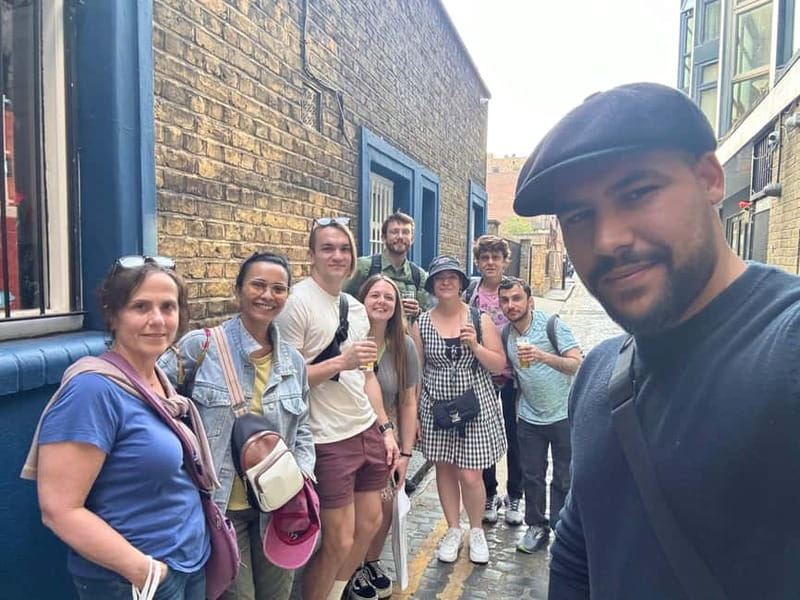 London: Jack the Ripper Tour with Historic Pub Stops - Starting outside the White Hart