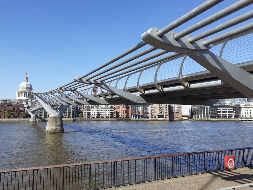 London: Medieval History Walking Tour from The Tower - Crossing Tower Bridge and meeting the Thames