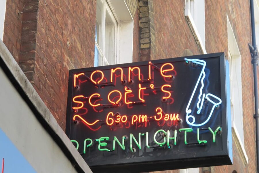 London: Rock 'n' Roll History Tour - Kensington and Queen’s London