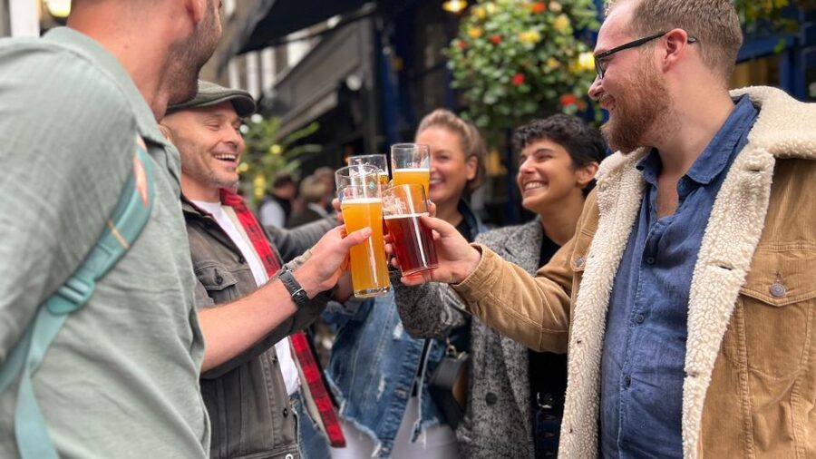 London: Royal Historic Pubs Walking Tour - Practical tips for a smoother experience