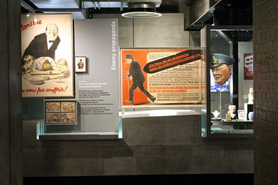 London: Westminster WW2 Tour & Churchill’s War Rooms Ticket - Who should book this experience?