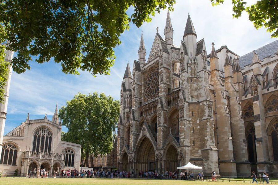 London: Westminster WW2 Tour & Churchill’s War Rooms Ticket - Big Ben, Parliament, and Westminster Abbey