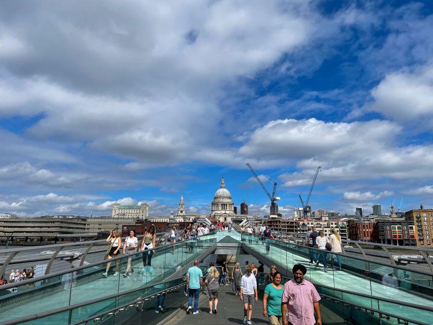 London: Witches and History Bankside Walking Tour - Southwark Cathedral and the start of the story