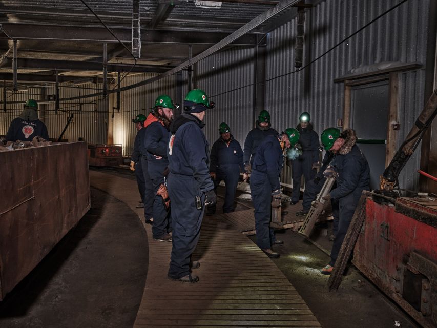 Longyearbyen: Historic Coal Mine Tour at Gruve 3 - Putting on the gear and crawling into the stope