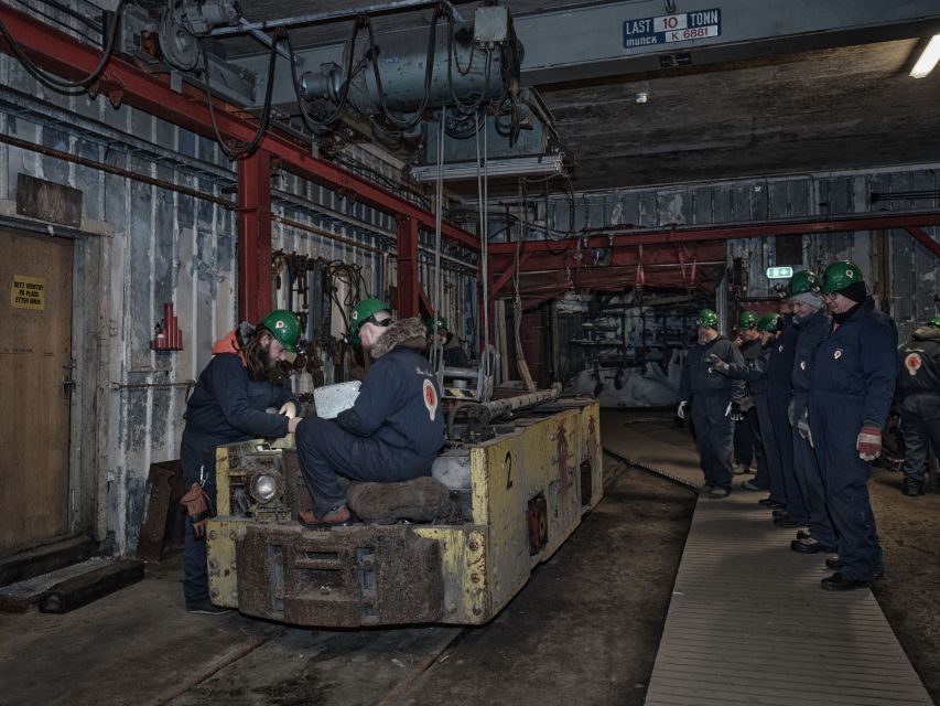 Longyearbyen: Historic Coal Mine Tour at Gruve 3 - What $120 gets you