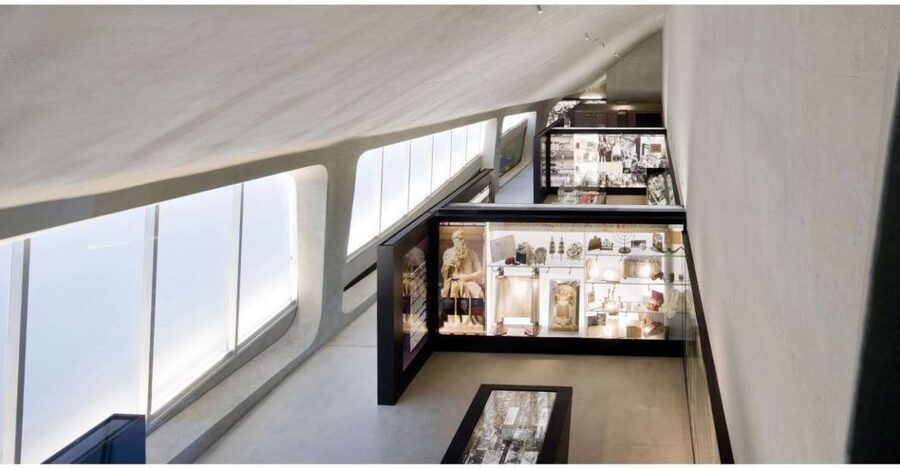 Los Angeles: Holocaust Museum LA Admission Ticket - Starting with the galleries and artifacts