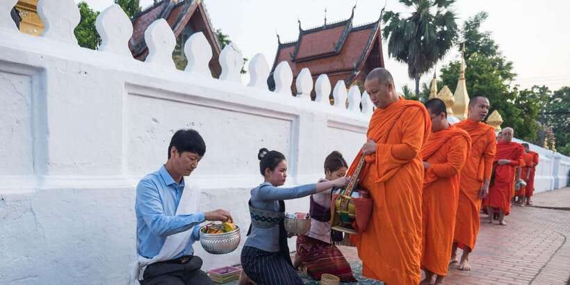 Luang Prabang: UNESCO World Heritage City Highlights Tour - Who should book this tour