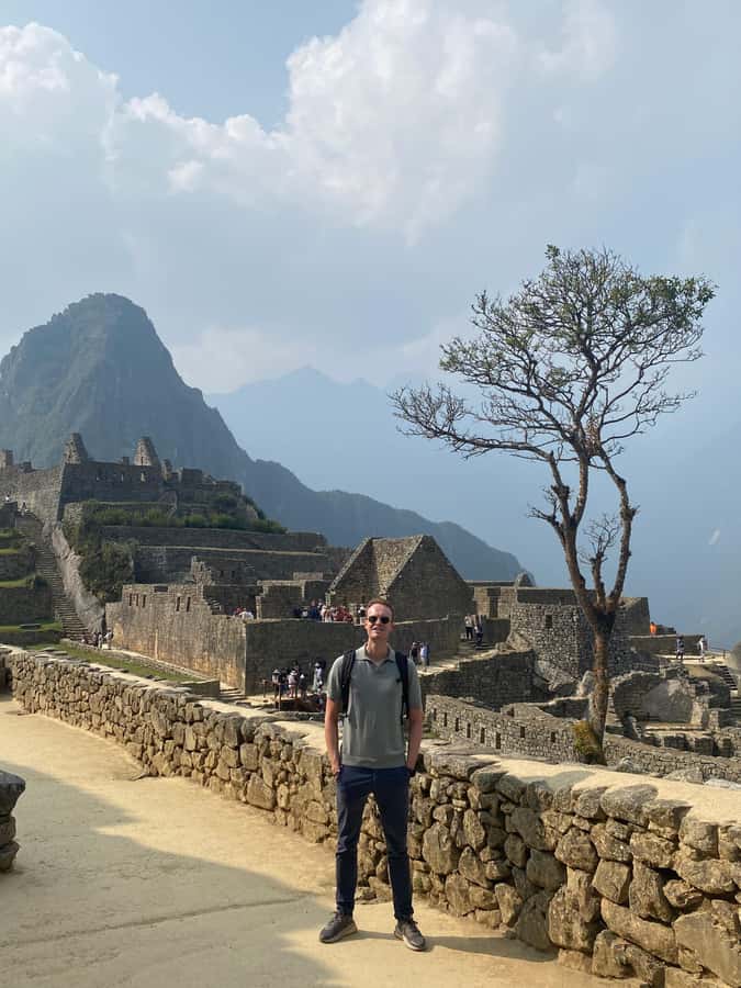 Machu Picchu: historical and photographic guided tour - What past bookings reveal about the guide team