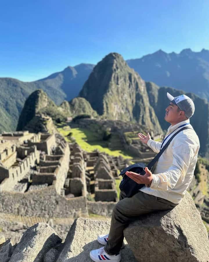 Machu Picchu: historical and photographic guided tour - Starting at the highest viewpoints