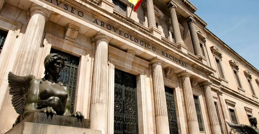 Madrid: Archaeological Museum E-Ticket and Audio Guide - How the Phone Audio Tour Works