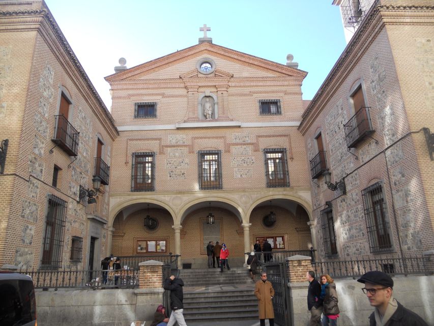 Madrid City Tour: Culture and History - San Ginés and Madrid’s religious landmarks