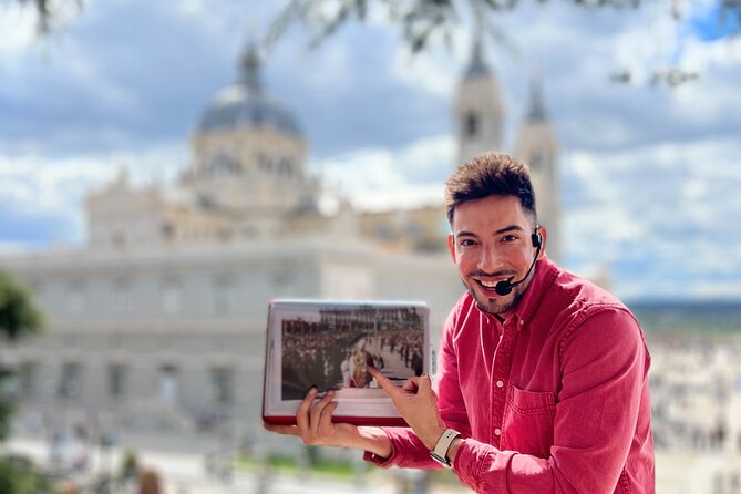 Madrid Essential: Historic Center, Plaza Mayor & Royal Palace - Flamenco, a historic pharmacy, and unexpected details
