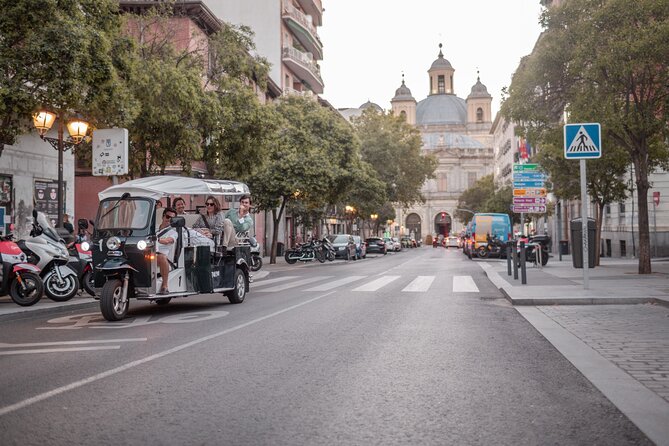 Madrid Historical Tour with Local Guide in Eco Tuk Tuk Private - The Prado area and San Jerónimo el Real