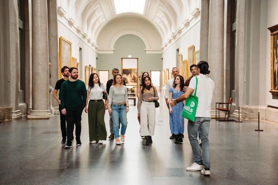 Madrid: Royal Palace, Prado Museum & Historic Center Tour - Is early Prado access worth choosing?